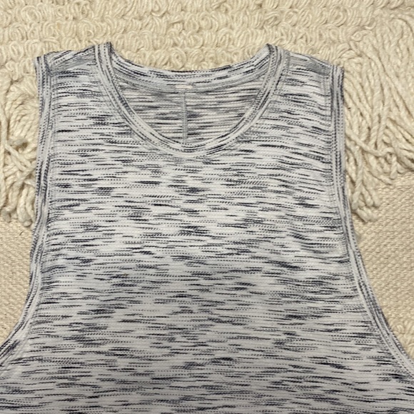 LULULEMON white / black Tiger Space Dye Squad Goals tank top 6 - Picture 3 of 9